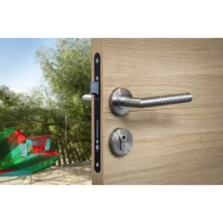 Serrure à Encastrer Monomax NF Thirard 40mm Pêne Dormant 1/2tour -TOOLSTATION Soldes 41870 01