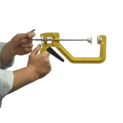 Serre-joint Roughneck 150mm -TOOLSTATION Soldes 45929 01