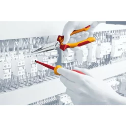 Pince VDE Demi-ronde Wiha 160mm -TOOLSTATION Soldes 49552 01