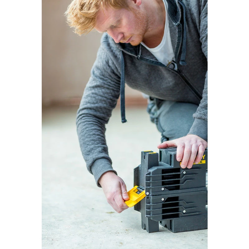 Tréteaux Pliables Haute Capacité Stanley FatMax 900kg 10 Tréteaux Pliables Haute Capacité Stanley FatMax 900kg – Image 8