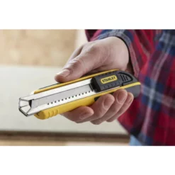 Cutter à Cartouche Stanley Fatmax 18mm -TOOLSTATION Soldes 84395 03